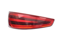 Audi Q3 8U 11-14 Rückleuchte Rücklicht Heckleuchte Links orig Audi Q3 8U 11-14 25.04.2013 8U0945093A gebraucht Vorschau 1
