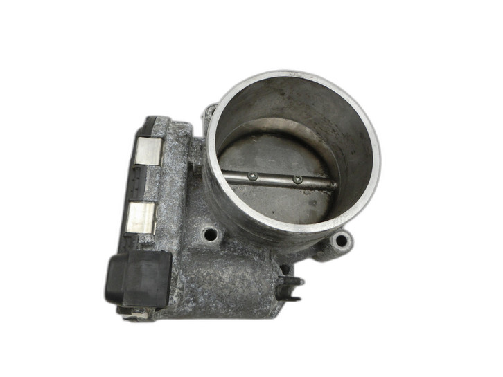 Porsche Cayenne 9PA 955 02-07 4,5 250KW M 48.00 Drosselklappe - Bild 1