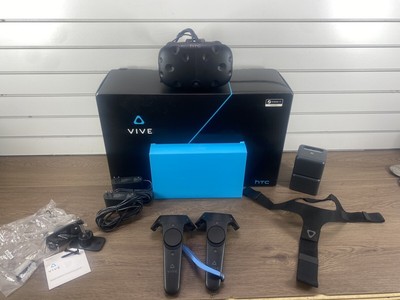 HTC VIVE VR HEADSET, W/LINK BOX, CONTROLLER & BASE STATION (WCP025156)