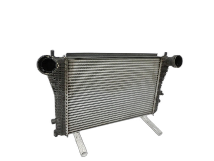 Skoda Octavia II 1Z 09-13 FSI 1,8 118KW Ladeluftkühler Kühler  - Bild 1