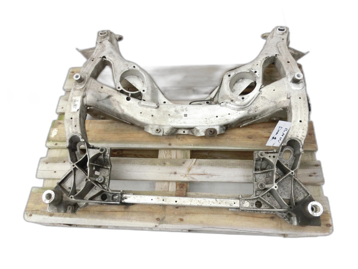 BMW F11 10-13 5er 525D 3,0d 150KW Vorderachse Motorträger Motorhalter Achsträger  - Bild 1