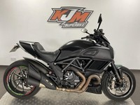 DUCATI DIAVEL, 20215 IN BLACK, JUST 8,900 MILES WITH HISTORY AND EXTRAS