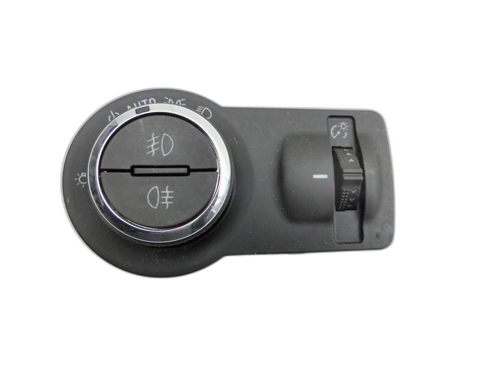 Opel Mokka X 12-19 Lichtschalter Schalter - Bild 1