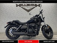 2024 KEEWAY RK V125 V-TWIN LEARNER LEGAL BOBBER.