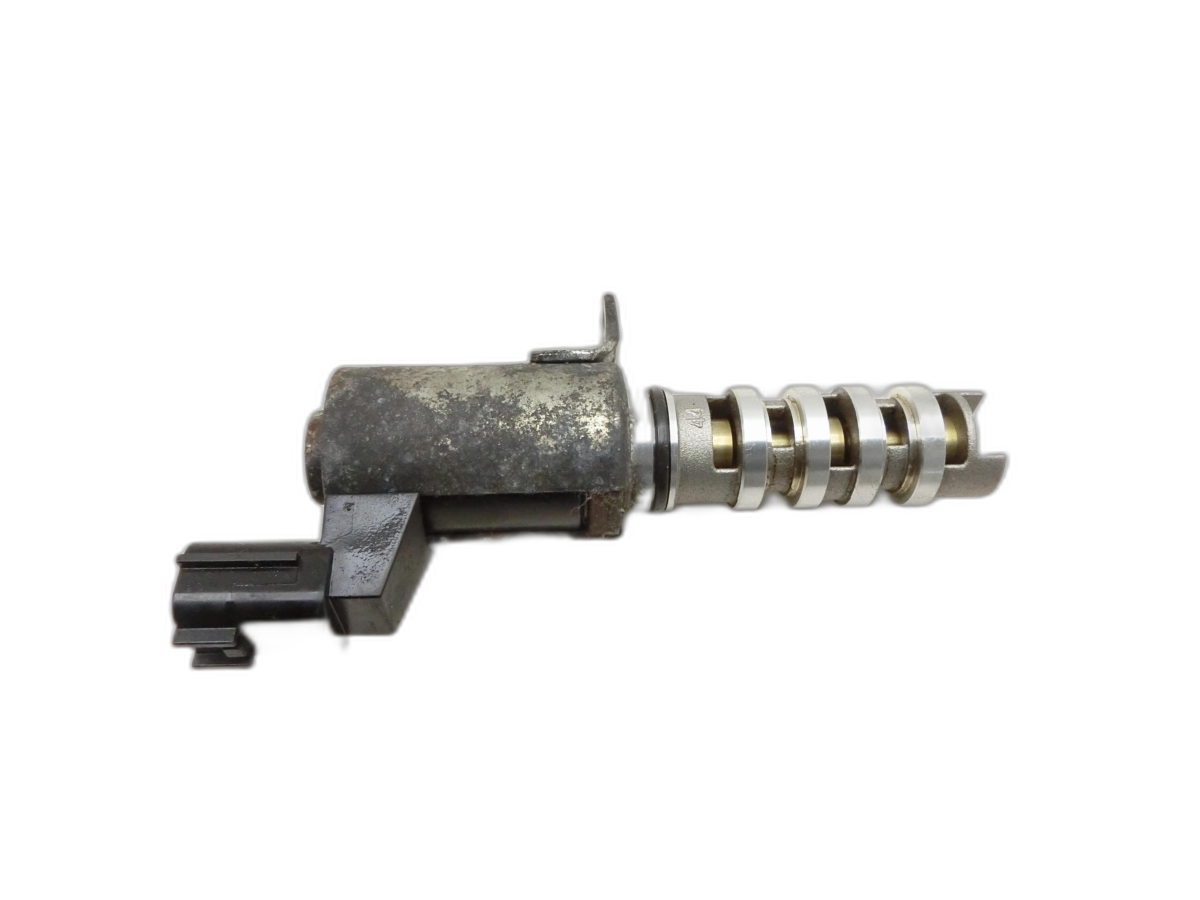 Control valve for Camshaft Adjustment Renault Megane III 08-12 - Bild 1