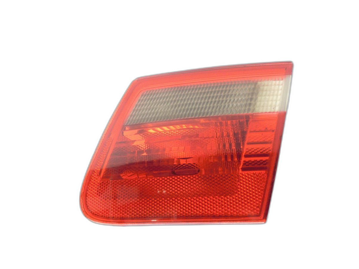 BMW E46 320D 01-06 Kombi Rückleuchte Heckleuchte Klappe Rechts  - Bild 1