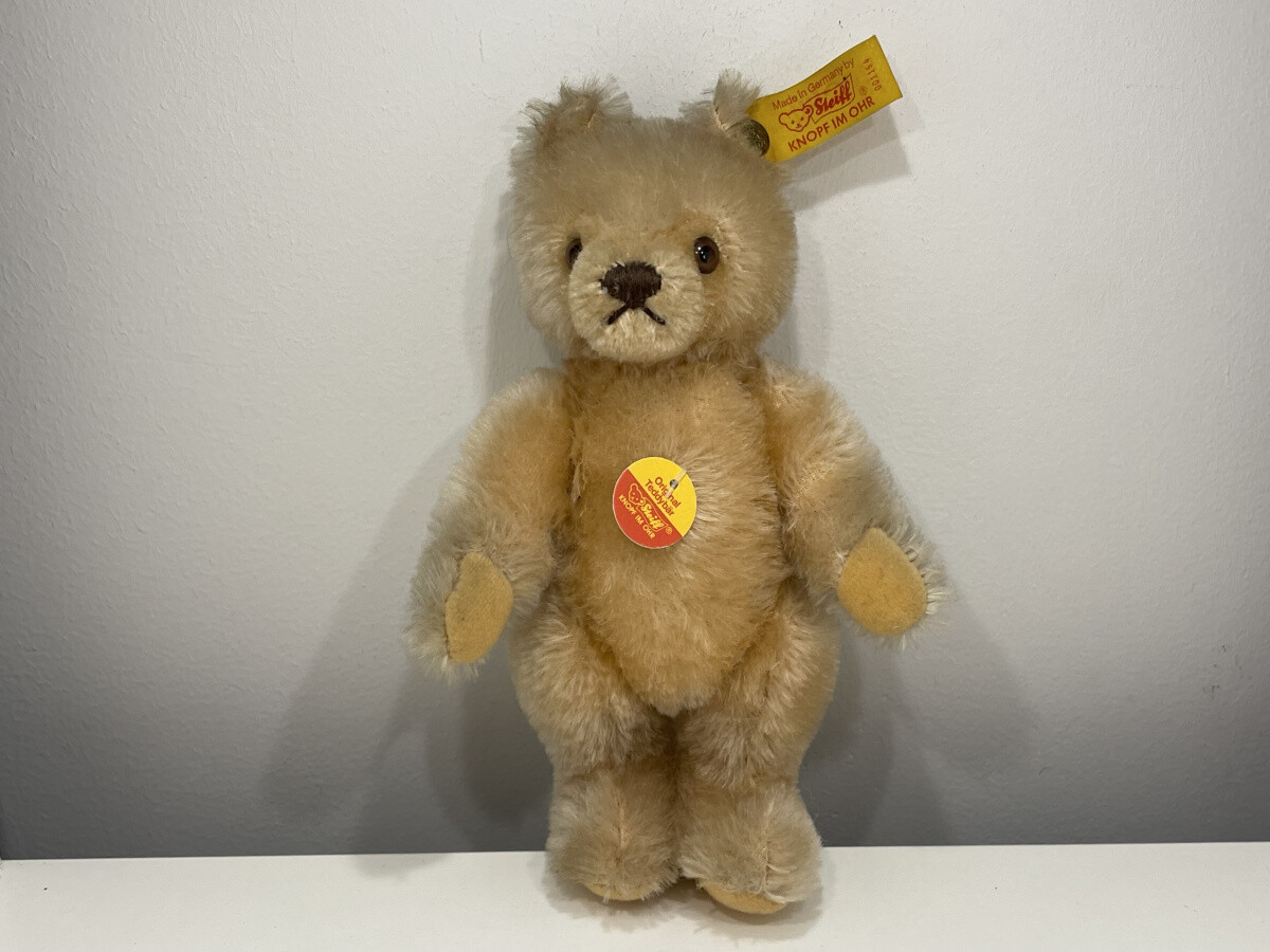 Steiff Animal Stuffed Collector Decades Teddy 029004 Bear 5