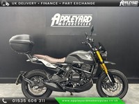 MOTO MORINI 6 1/2 SEIEMEZZO SCRAMBLER