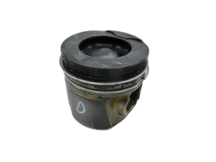 Mercedes W212 S212 E200 09-13 CDI  2,2 100KW 651.925 Kolben mit Pleuel Pos D  - Bild 1