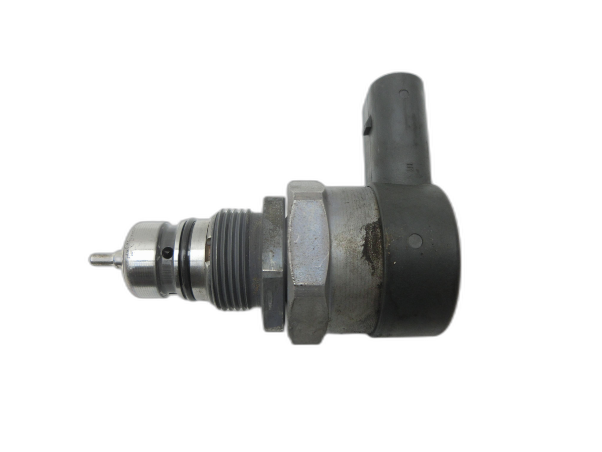 VW Tiguan I 5N 11-16 TDI 2,0 81KW Bosch Druckregelventil Railsensor Drucksensor  - Bild 1
