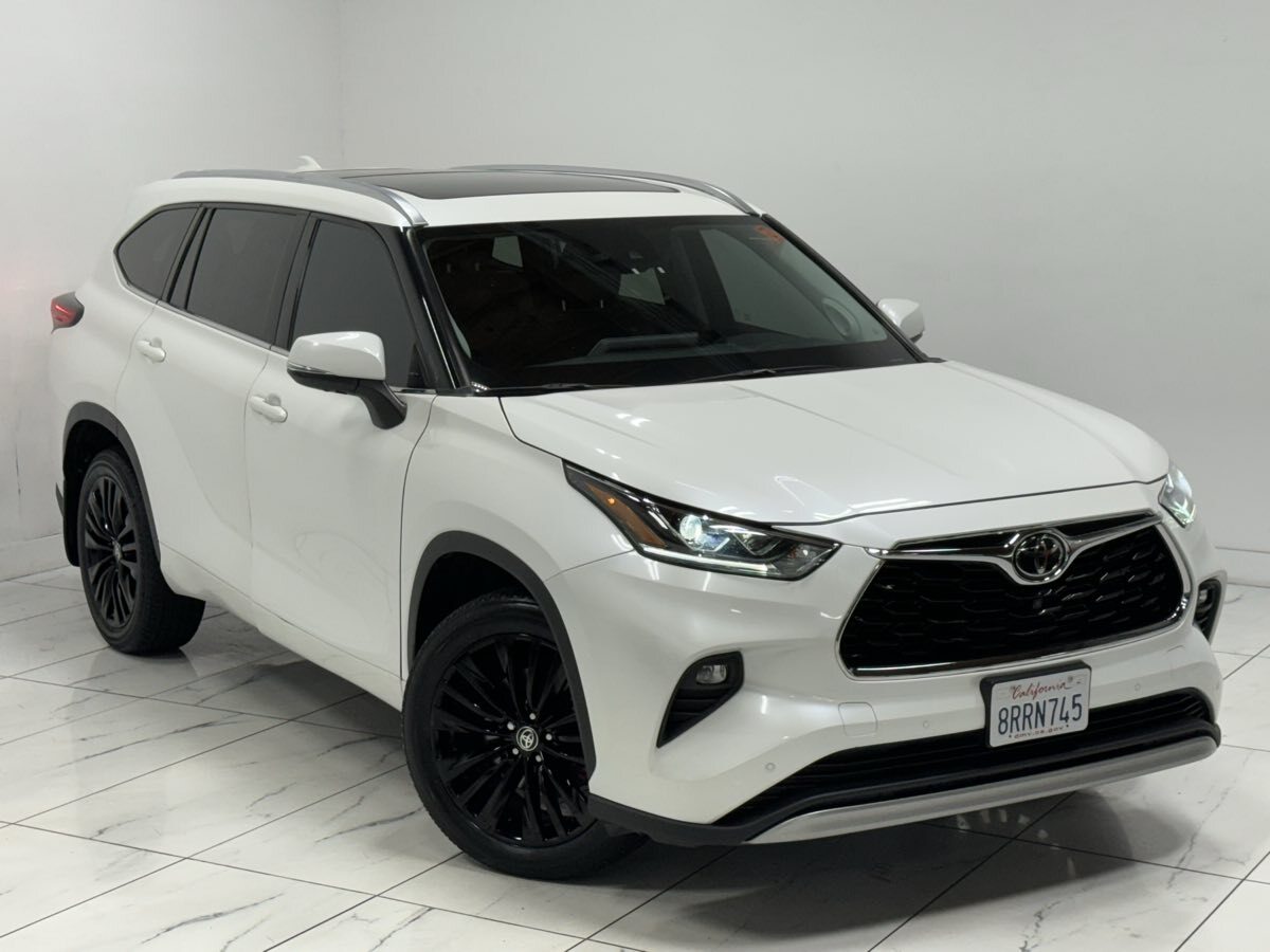 Owner 2020 Toyota Highlander Platinum 119793 Miles Blizzard Pearl  3.5L 6 Cylinders Au