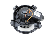 Mercedes W246 B180 14-18 Gebläsemotor Lüftermotor Heizungsgebläse Mercedes W246 B180 14-18 22.05.2015 A2469061601... Vorschau 1