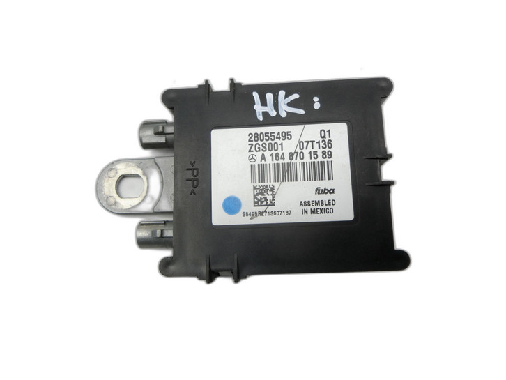 Mercedes W164 ML420 05-09 Antennenverstärker Weiche Antenne  - Bild 1