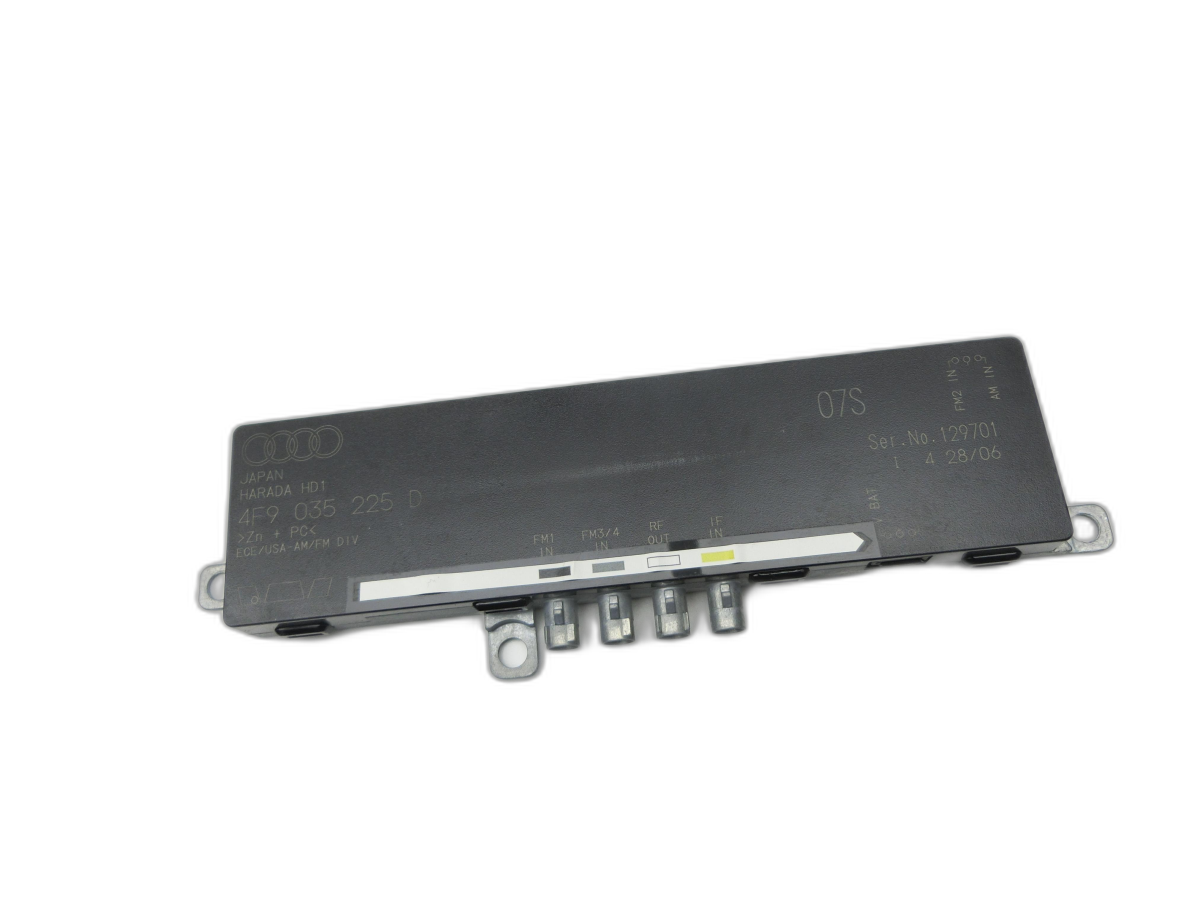 Audi A6 4F C6 04-08 Antennenverstärker Weiche Amplifier  - Bild 1