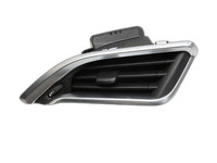Peugeot 2008 I 13-19 Luftdusche Luftdüse Rechts Peugeot 2008 I 13-19 01.12.2016 9673131677 1089170X gebraucht Vorschau 1