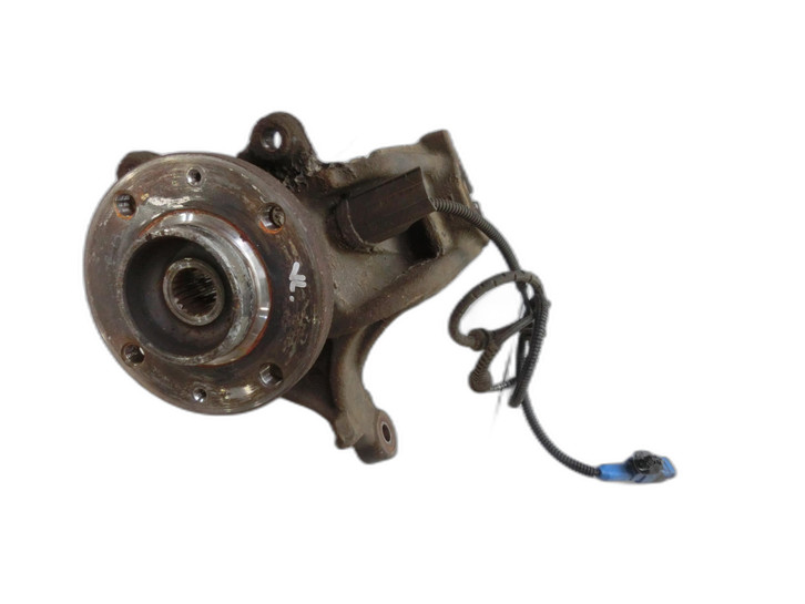 Peugeot 208 I 15-19 1,2 81KW Achsschenkel Radnabe Links Vorne  - Bild 1