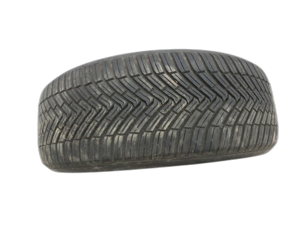 Cupra Born Pro K11 MEB 1x Reifen Ganzjahresreifen Continental 215/50R19 93T 7.7mm  - Bild 1