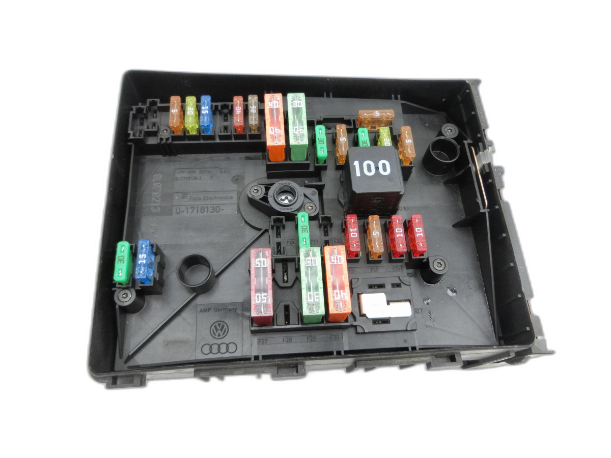 VW Touran 1T3 10-15 TDI 2,0 103KW Sicherungskasten Zentralelektrik  - Bild 1