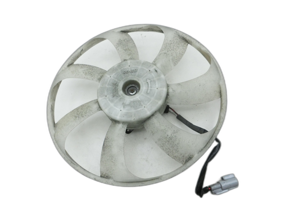 Toyota Prius IV ZVW5 16-19 Hybrid VVT-i 1,8 72KW Lüfter Ventilator f. Kühler  - Bild 1