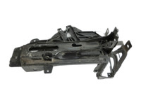 BMW F11 520d 10-13 Kombi Halter Träger Aufnahme Führung für Scheinwerfer Rechts Vorne BMW F11 520d 10-13 18.05.2012... Vorschau 1