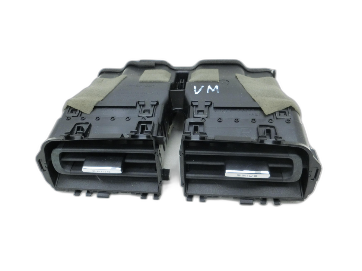 Toyota Prius IV ZVW5 16-19 Luftdusche Luftdüse Mitte  - Bild 1