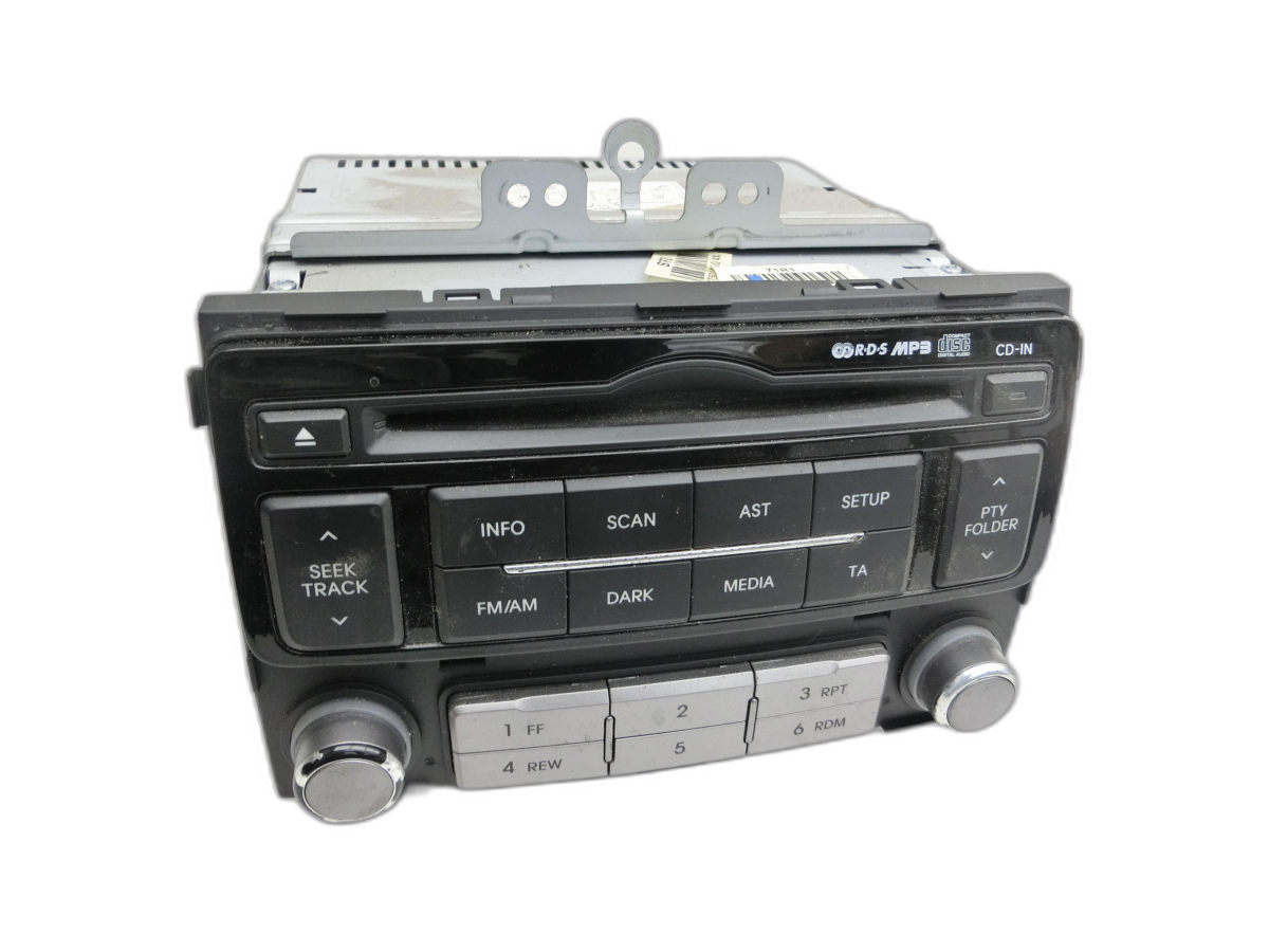 Hyundai I20 PB 12-15 Autoradio CD-Radio AM101CNEE  - Bild 1