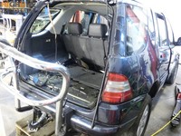 Mercedes W163 ML430 97-00 Reserveradhalter Rahmen für Ersatzrad Edelstahl Defekt Mercedes W163 ML430 97-00... Vorschau 5
