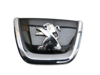 Peugeot 308 I CC 11-15 Emblem Logo Peugeot 308 I CC 11-15 20.04.2012 C06279-091 gebraucht Vorschau 1