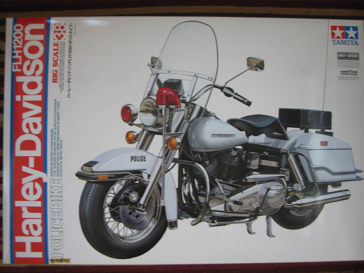k*n様 Tamiya1/6 Harley Davidson FLH1200 Good】Tamiya Harley Davidson Police Bike FLH1200 Model Kit 1