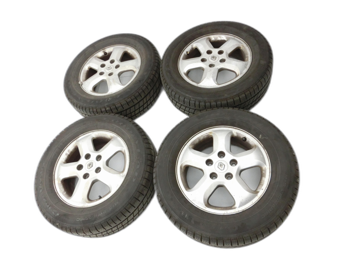 Renault Trafic II Vivaro A 06-14 4 x Kompletträder Aluminiumfelge Winterreifen 215/65R16 5X114.3  - Bild 1