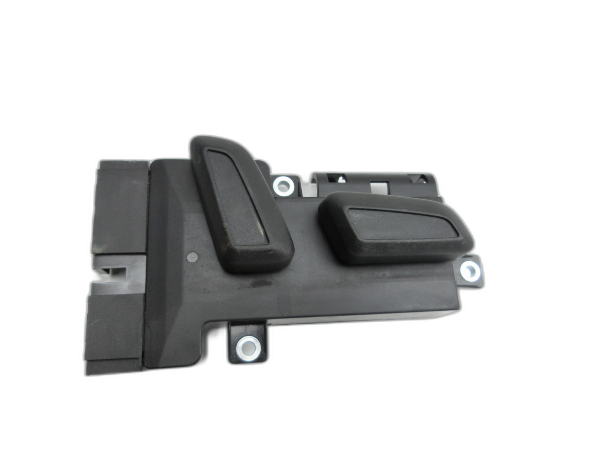 Skoda Superb 3T 13-15 Schalter Rechts für Sitzverstellung  - Bild 1