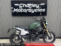 Benelli LEONCINO 800 TRAIL  naked adventure 2024 low miles