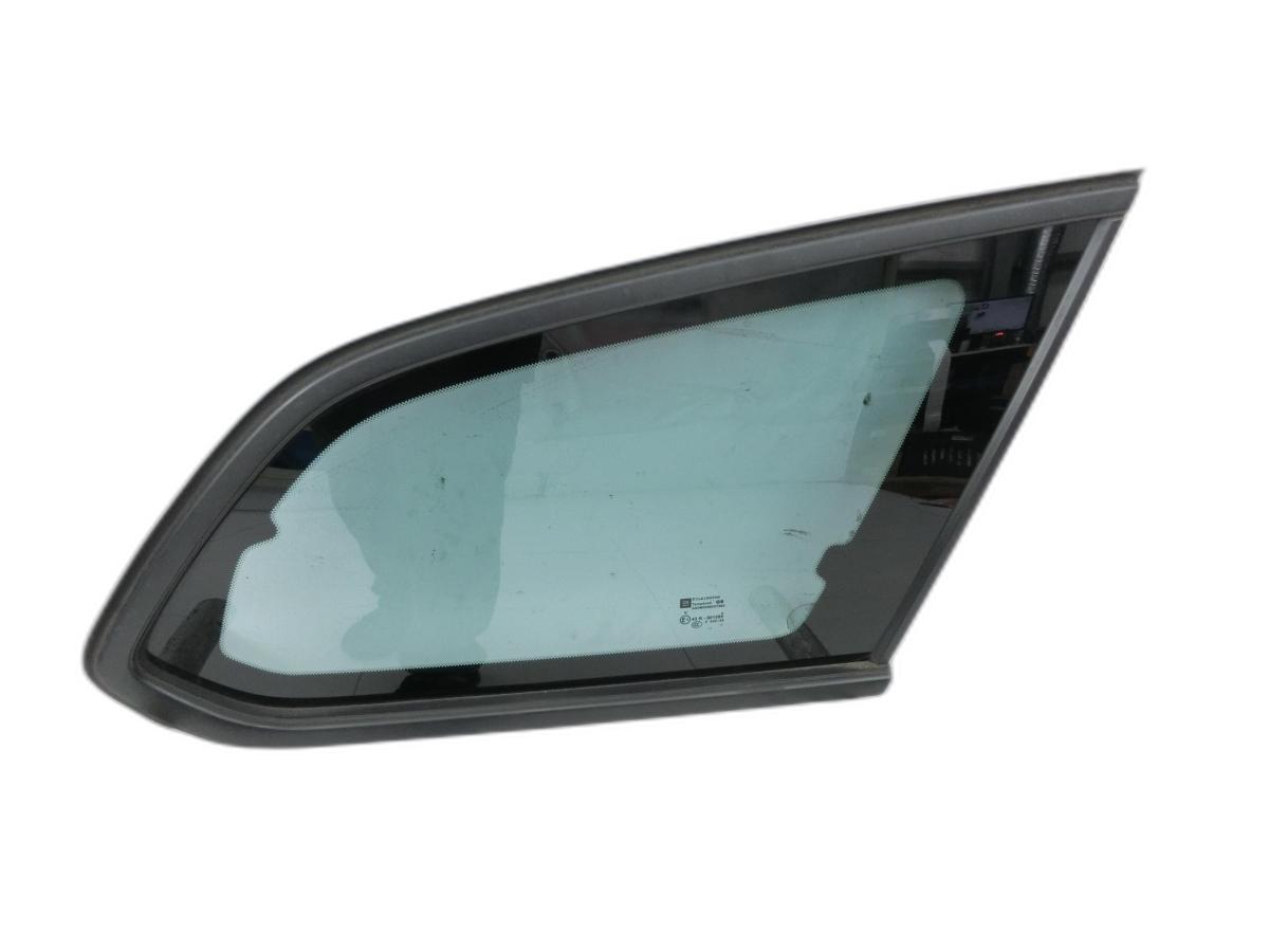 right rear Fixed Side Window Disc for Opel Astra J 09-12 - Bild 1