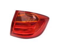 BMW F31 318d 12-15 Kombi Rückleuchte Rücklicht Heckleuchte Rechts orig BMW F31 318d 12-15 28.02.2014 7429728... Vorschau 1