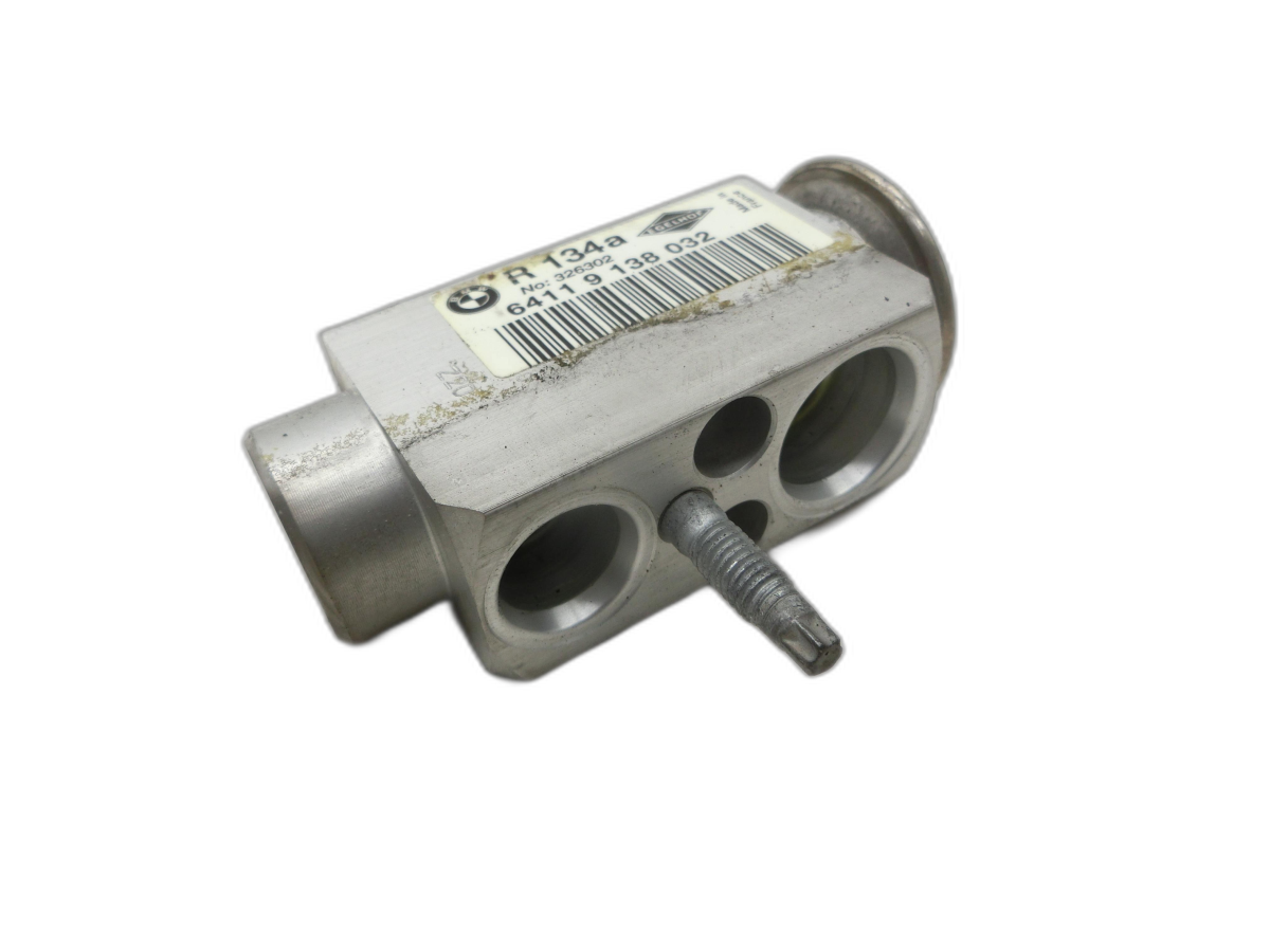 Expansion Valve for Climate BMW E61 LCI 530xd 07-10 - Bild 1