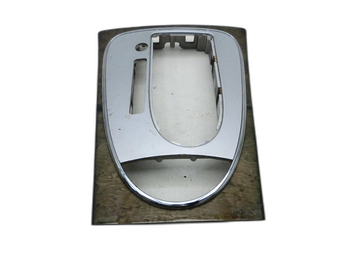 Mercedes S211 W211 E270 02-06 Blende Einbaurahmen  - Bild 1