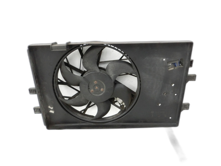 Mercedes W169 A150 08-12 1,5 70KW Lüfter Ventilator f. Kühler  - Bild 1