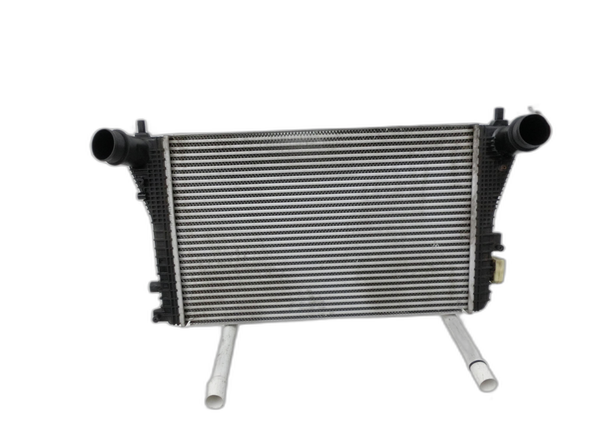 VW Sharan 7N II 10-15 TSI 1,4 110KW Ladeluftkühler Kühler - Bild 1