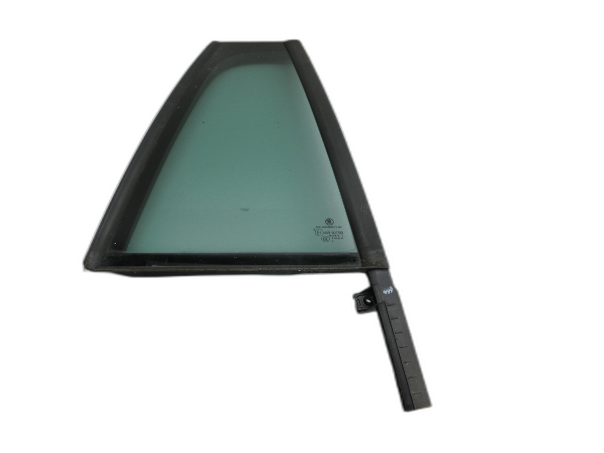 Skoda Octavia III 5E 12-16 Kombi Seitenscheibe Dreieck Scheibe Rechts Hinten Orig. getönt  - Bild 1