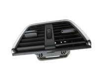 Skoda Octavia III 5E 17-20 Luftdusche Luftdüse Mitte Hinten Skoda Octavia III 5E 17-20 17.06.2019 5E0819203C gebraucht Vorschau 1