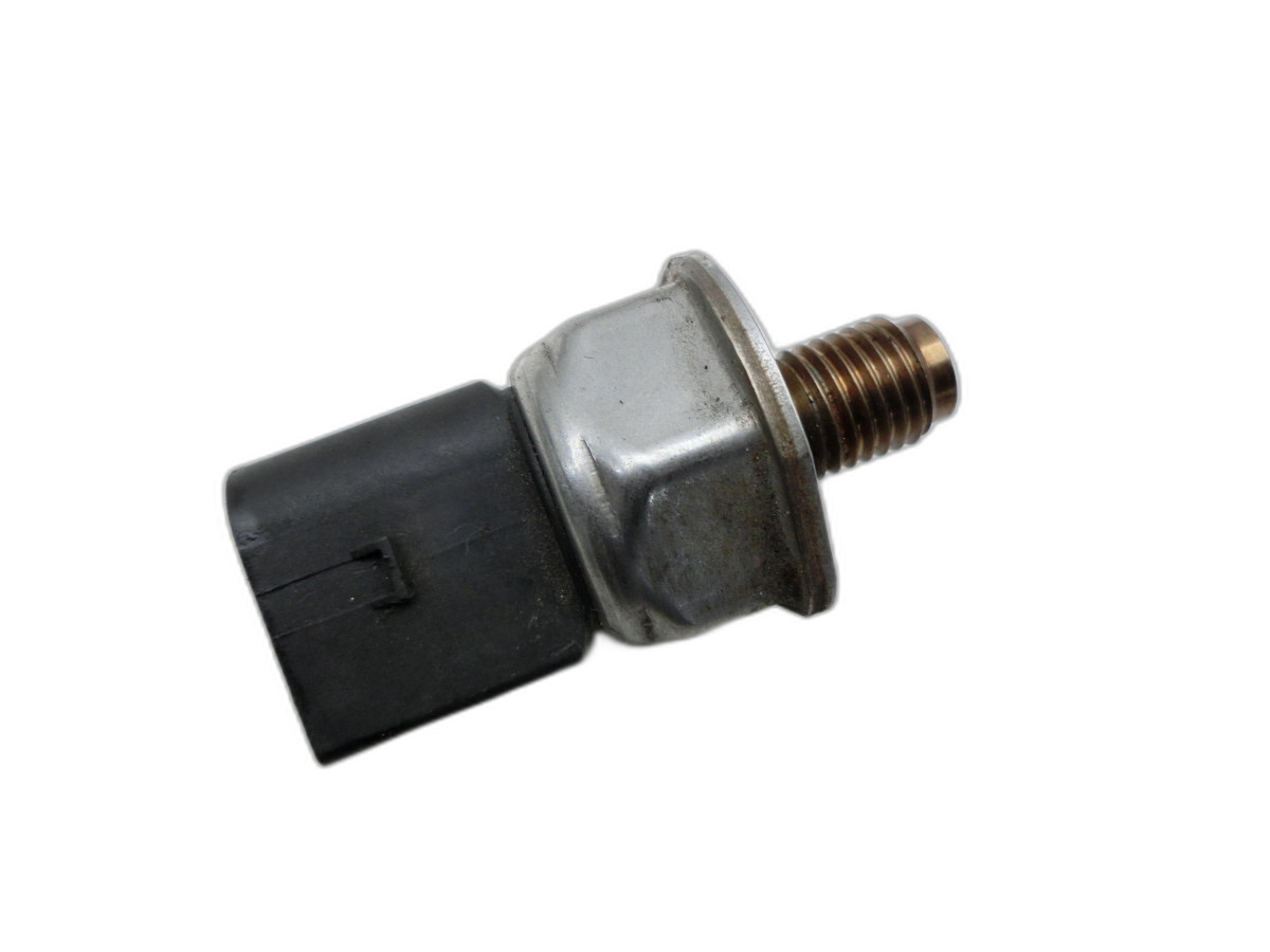 Peugeot 407 Coupe 05-11 HDI 2,7 150KW Railsensor Drucksensor Kraftstoff Common Rail  - Bild 1