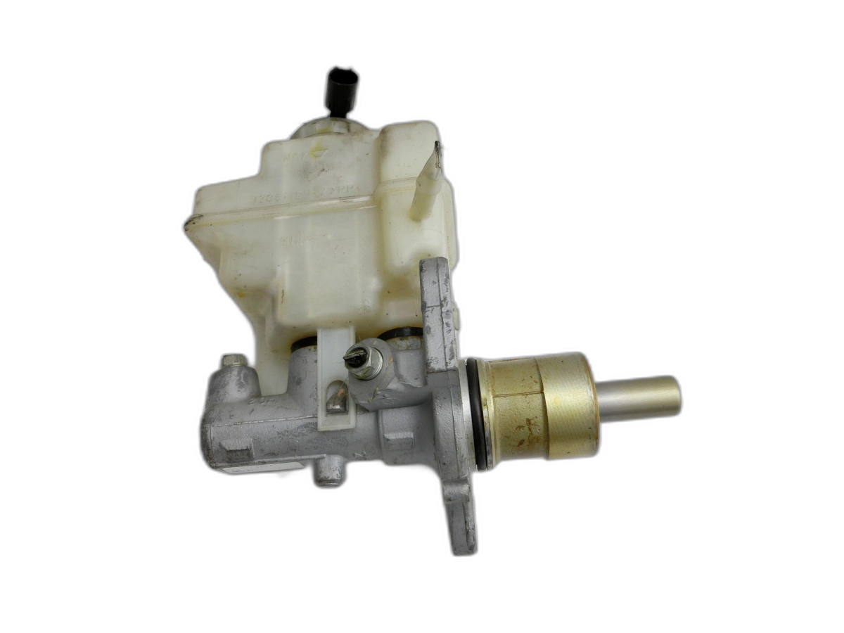 Brake Master Cylinder for BMW E65 740i 05-08 - Bild 1