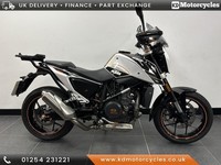 KTM 690 Duke 2016 White 2 Owner Free 15-month warranty included