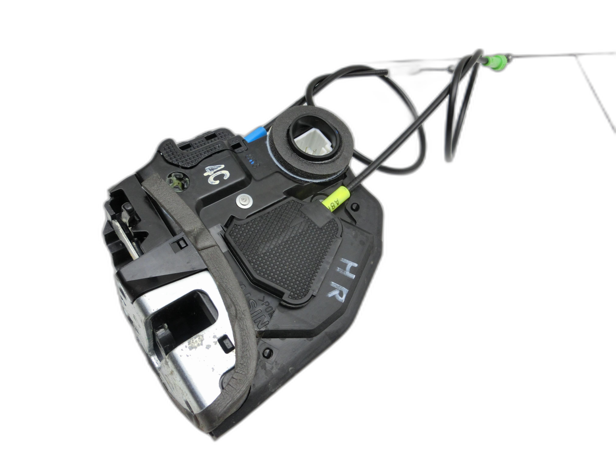 door lock with adjusting motor Right Rear for Toyota Auris II E18 15-19 - Bild 1