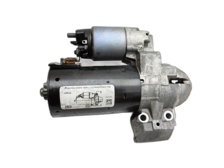 BMW 525d F10 13-17 2,0d 160KW Autom Anlasser Starter BMW 525d F10 13-17 27.02.2014 8574102 12418574102 854102... Bild 1