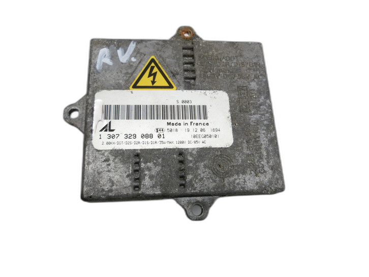 Mercedes A200 W169 04-08 Xenon Vorschaltgerät Rechts Mercedes A200 W169 04-08 12.08.2005 130732908801 gebraucht Bild 1