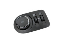 Opel Adam M13 12-19 Lichtschalter Leuchtweitenregulierung Dimmer Opel Adam M13 12-19 04.10.2013 13294814 gebraucht Vorschau 1