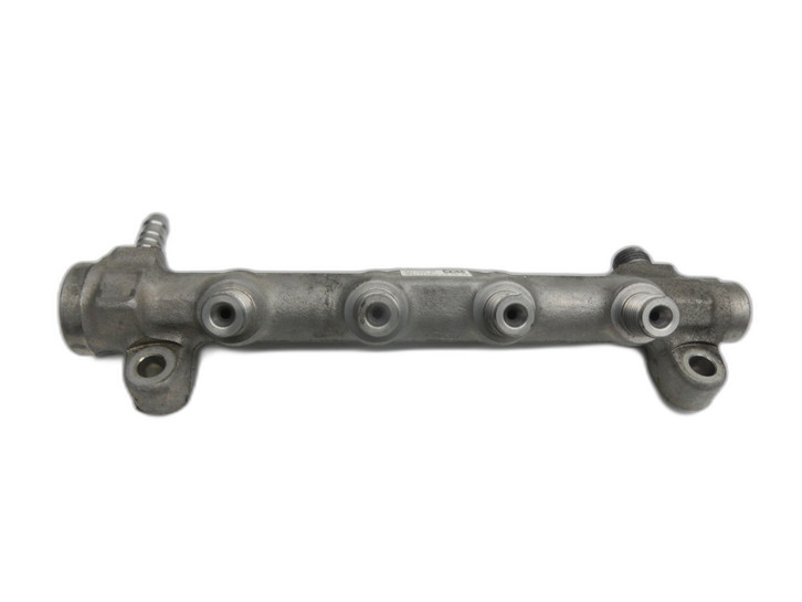 Audi A4 8K B8 11-15 TDI 2,0 110KW Verteilerrohr für Hochdruck Verteiler  - Bild 1