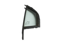Toyota Yaris XP9 09-11 5T RV Dreieck Seitenscheibe Türscheibe Rechts Vorne Toyota Yaris XP9 09-11 08.04.2011 gebraucht Vorschau 1