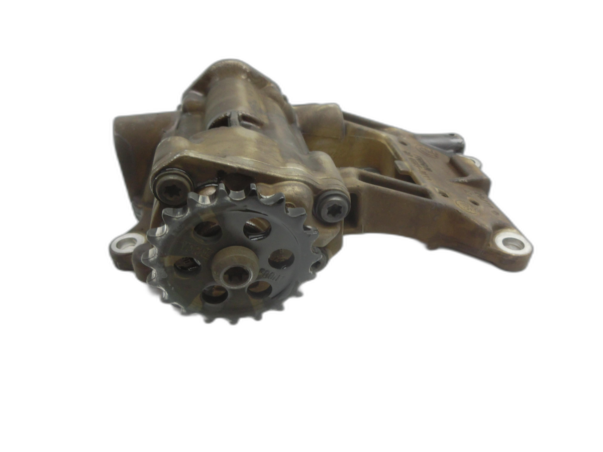 BMW X3 E83 04-06 2,0D 110KW M47/T2 204D4 Ölpumpe  - Bild 1